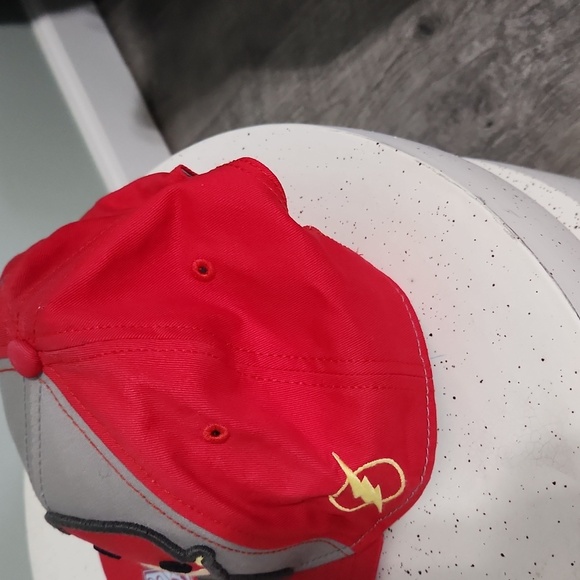 Dc Comic Pop Hero Cap - Picture 4 of 4